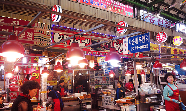 Gwangjangmarket_stores